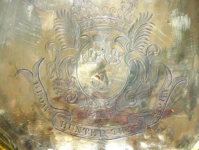 A Fine and Important English Brass Charger with the Arms of FORRESTER circa 1690 — image 2